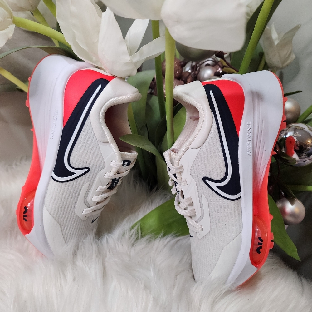 Nike Nike Air Max ivoNike Air Zoom Infinity Tour NEXT% Golf Women Shoe size5.5